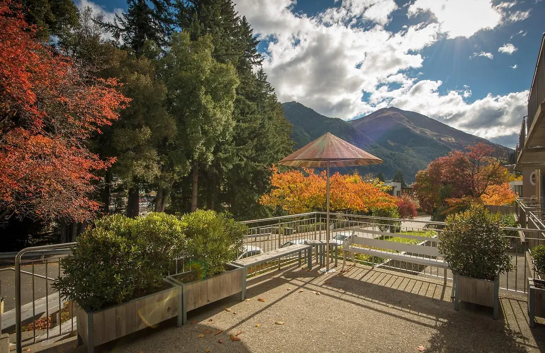 Coronation Lodge-1